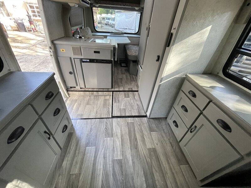 2002 Winnebago Rialta