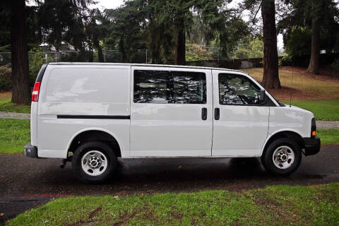 2018 GMC Savana 2500