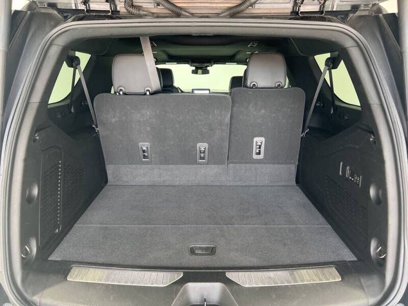 2023 Chevrolet Suburban Z71