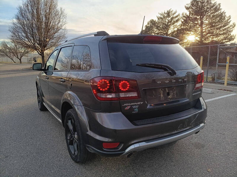 2018 Dodge Journey Crossroad
