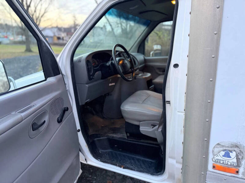 2000 Ford E-Series E-350 SD