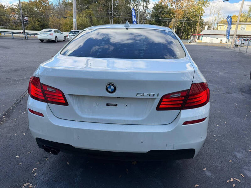 2016 BMW 5 Series 528i