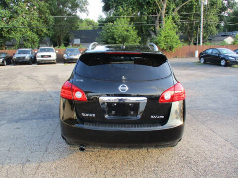 2013 Nissan Rogue SV