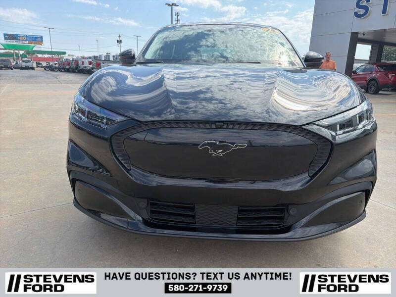 2024 Ford Mustang Mach-E Select