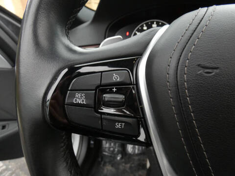 2019 BMW 5 Series 530i