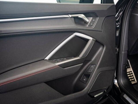 2025 Audi Q3 quattro S line Prem Plus 45 TFSI