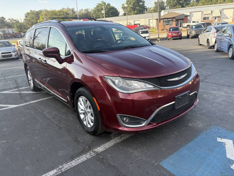 2018 Chrysler Pacifica Touring L