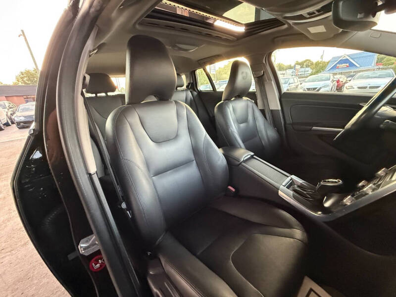 2015 Volvo V60 T5 Drive-E Premier