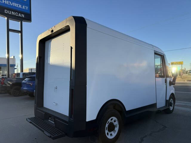 2025 Chevrolet BrightDrop 400