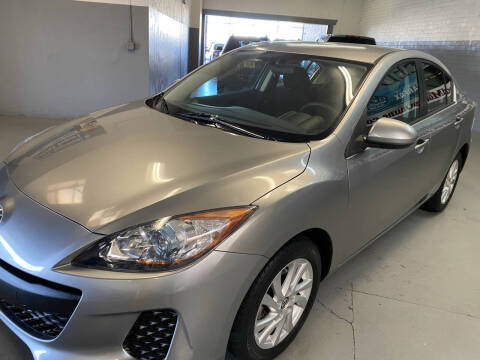 2013 Mazda MAZDA3 i Touring