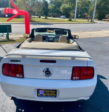 2005 Ford Mustang GT Premium