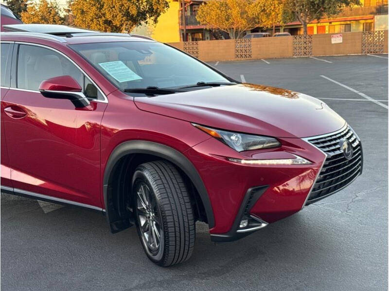 2019 Lexus NX 300h