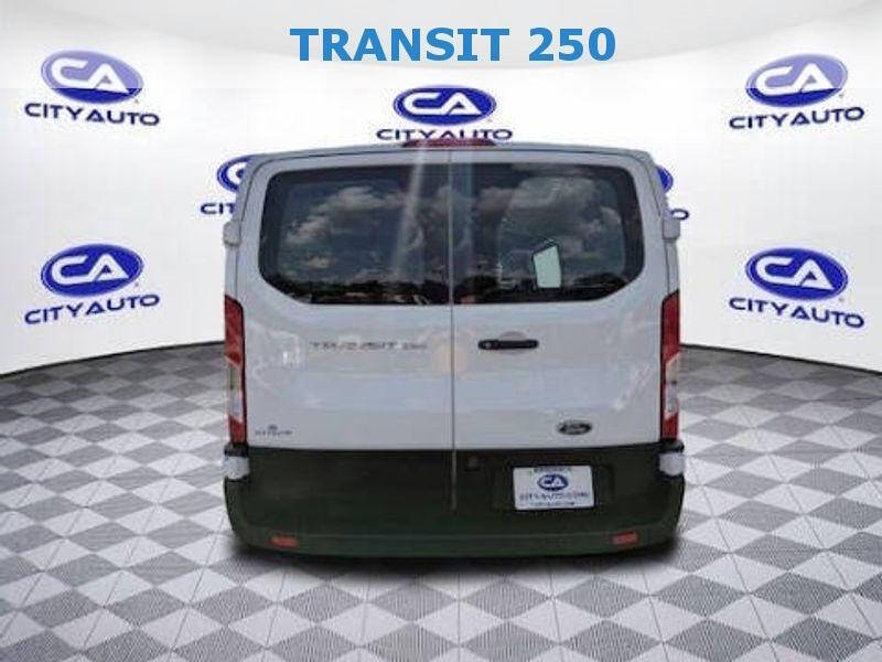 2023 Ford Transit 250