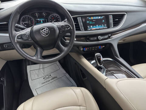 2018 Buick Enclave Essence