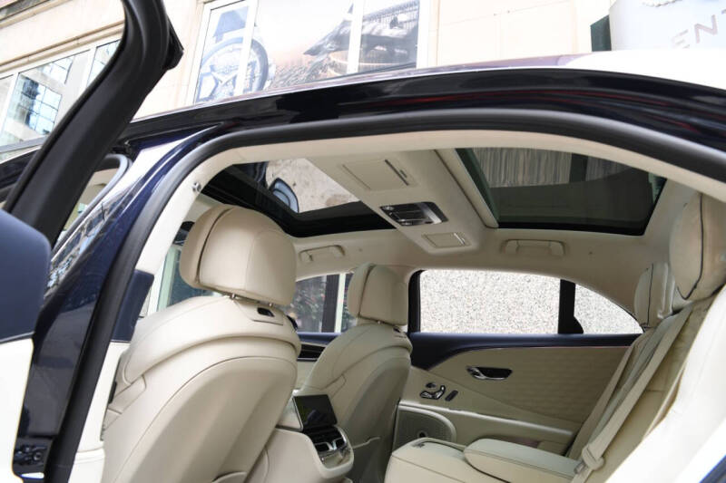 2025 Bentley Flying Spur Speed