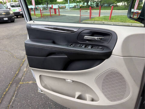 2012 Dodge Grand Caravan SXT