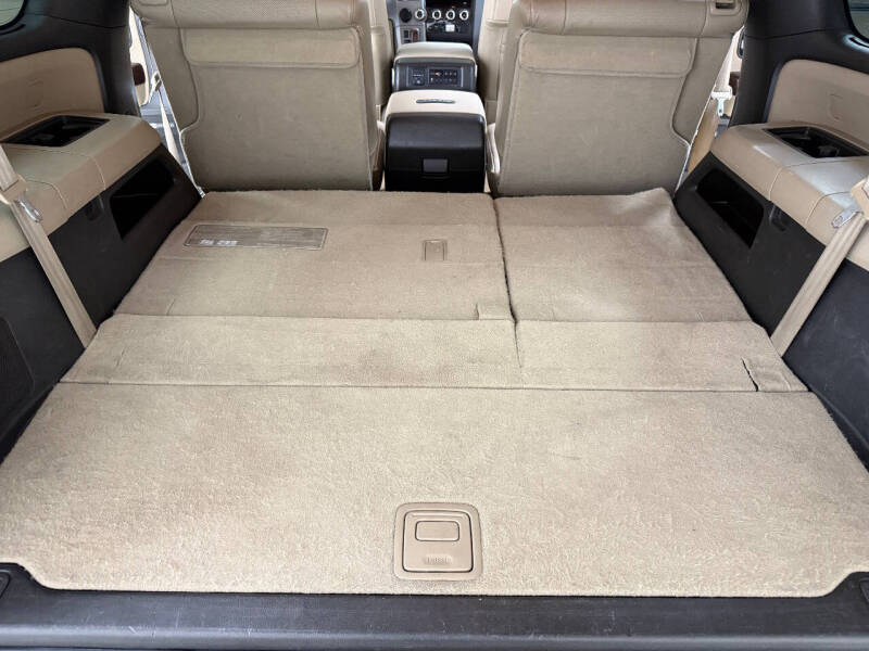 2011 Toyota Sequoia Platinum