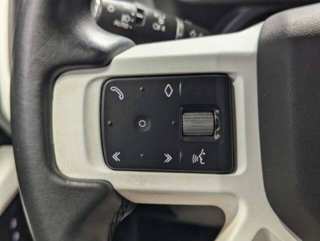 2023 Land Rover Defender