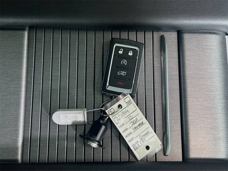 2025 Jeep Wagoneer L Series II