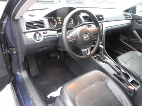 2015 Volkswagen Passat 1.8T Wolfsburg Edition