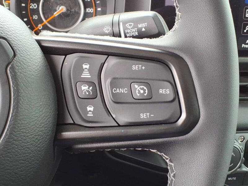 2026 Jeep Gladiator Shadow Ops