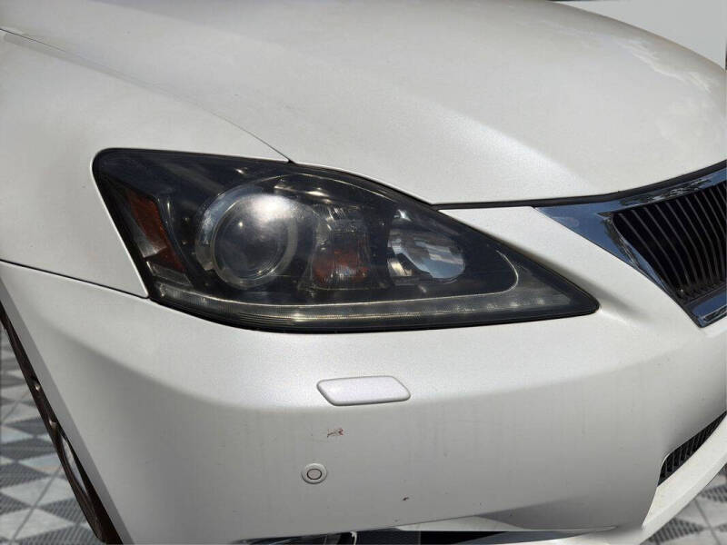 2011 Lexus IS 250C
