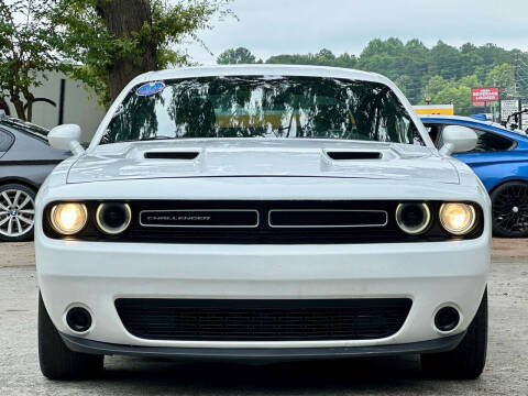 2015 Dodge Challenger SXT