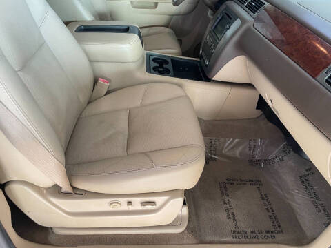 2010 GMC Yukon XL SLT