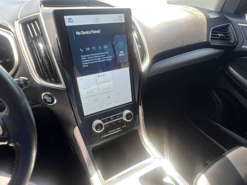 2021 Ford Edge