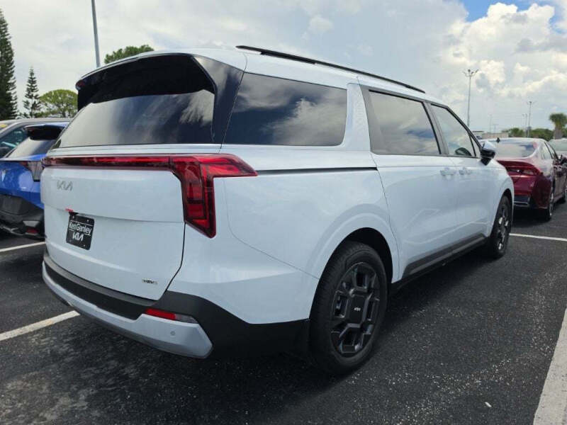 2026 Kia Carnival Hybrid EX