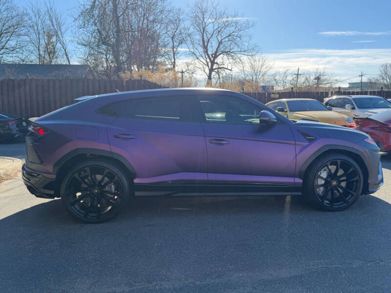 2020 Lamborghini Urus