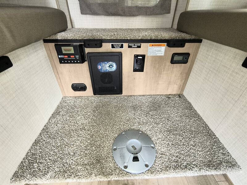 2026 Forest River REAL LITE 1600