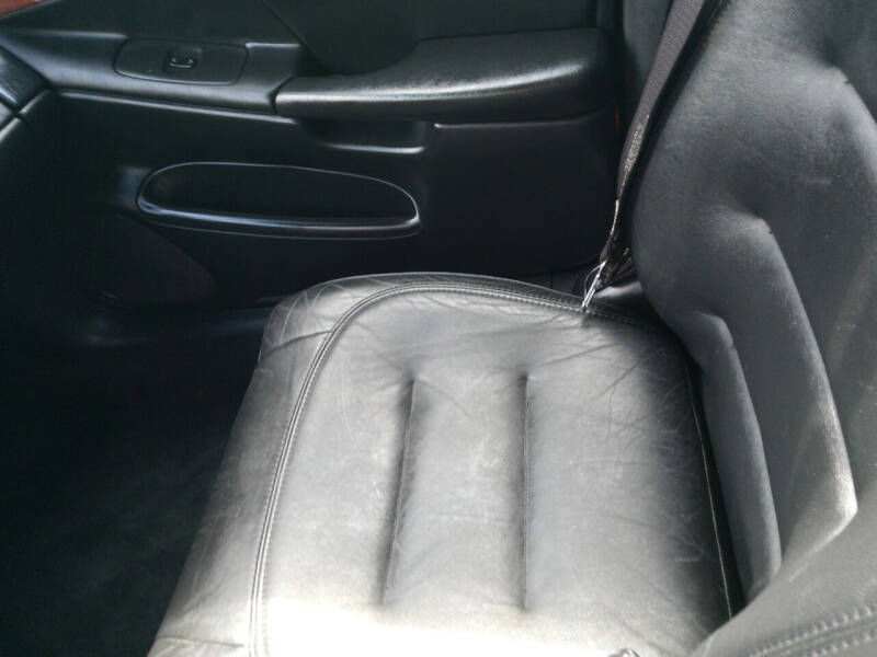 2003 Cadillac Deville Professional