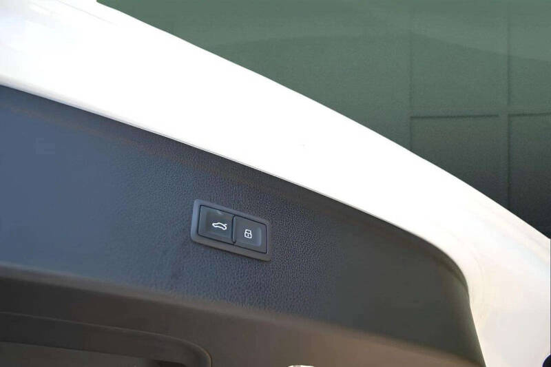 2018 Audi SQ5 3.0T quattro Premium Plus