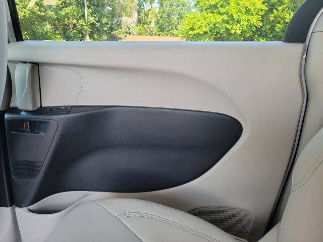 2018 Chrysler Pacifica Hybrid Touring Plus