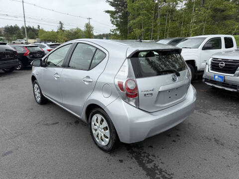 2012 Toyota Prius c Three