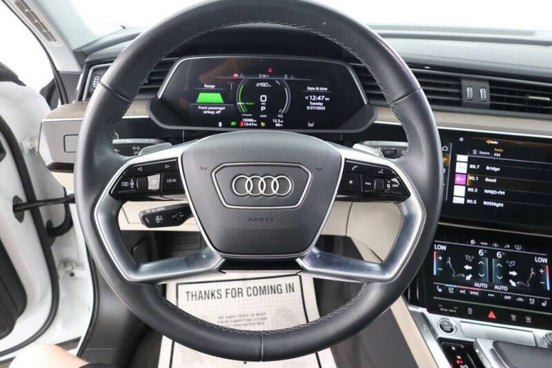 2024 Audi Q8 e-tron quattro Premium Plus