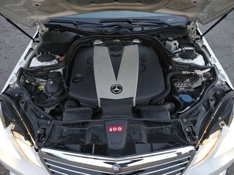 2011 Mercedes-Benz E-Class E 350 BlueTEC Luxury