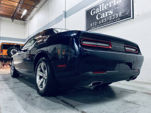 2015 Dodge Challenger SXT