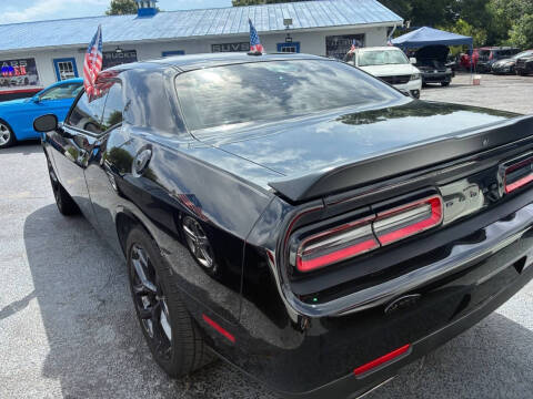 2020 Dodge Challenger SXT