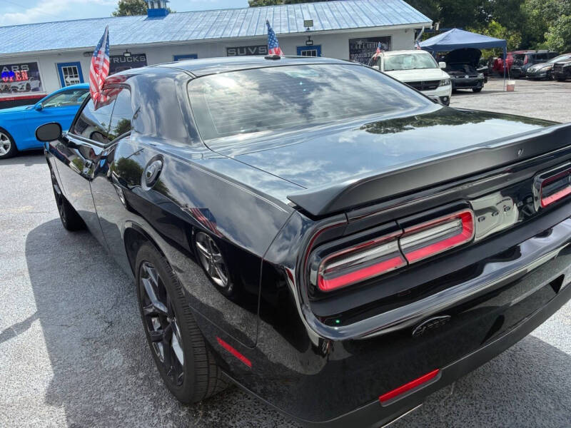 2020 Dodge Challenger SXT