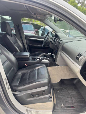 2004 Porsche Cayenne S