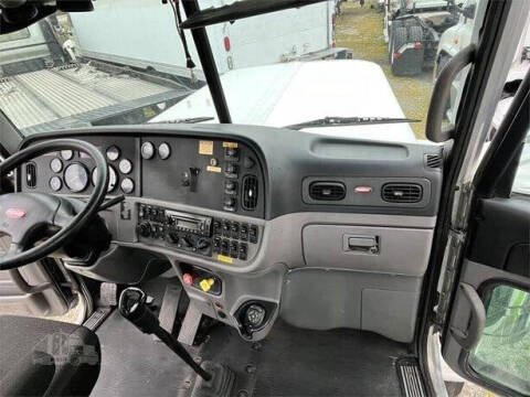 2012 Peterbilt 388