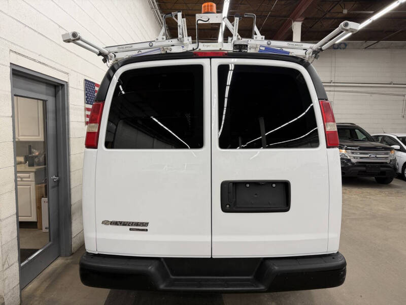 2013 Chevrolet Express 2500