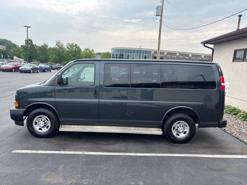 2017 Chevrolet Express LS 2500