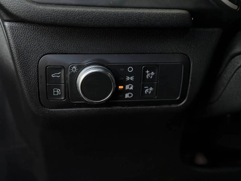 2022 Ford Escape Hybrid SE