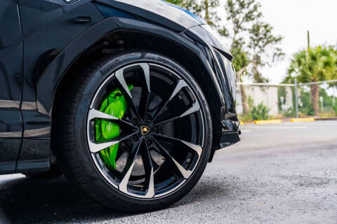 2019 Lamborghini Urus