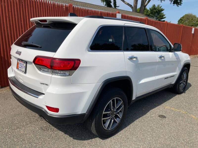 2021 Jeep Grand Cherokee null photo 20