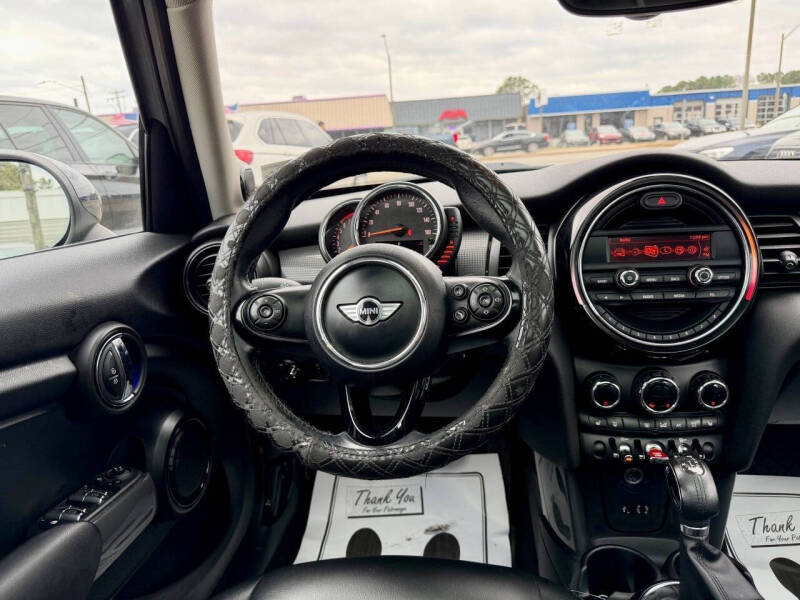 2016 MINI Hardtop 4 Door Cooper