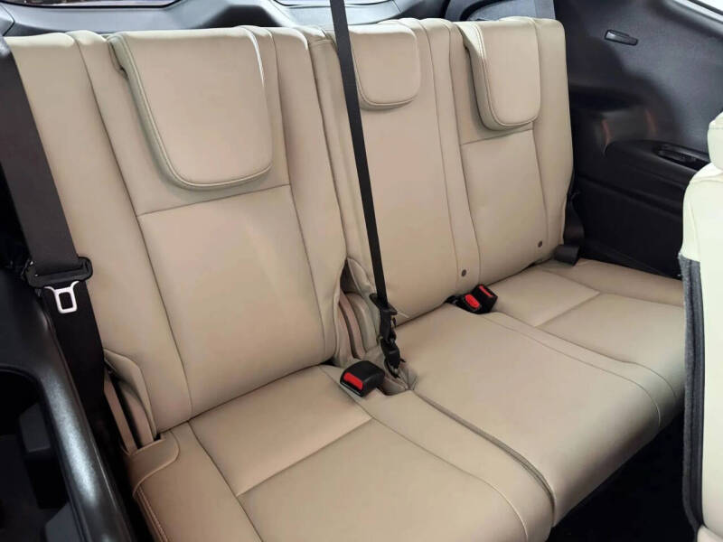 2024 Subaru Ascent Limited 8-Passenger